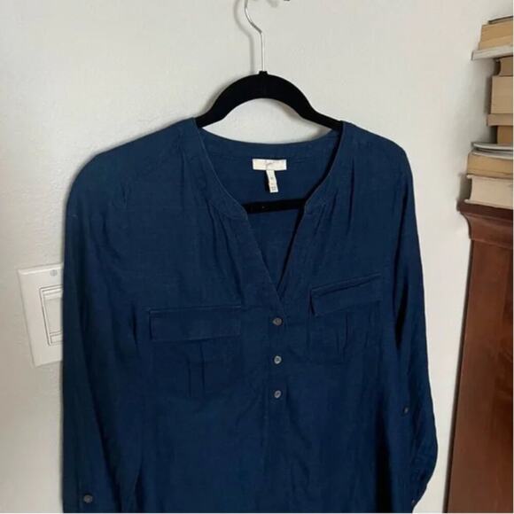 Joie Indigo Blue Roll Tab Popover Top - Picture 2 of 8